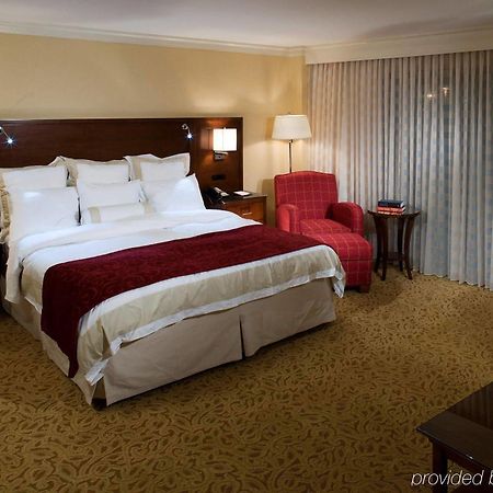 Holiday Inn Chesapeake Pokój zdjęcie