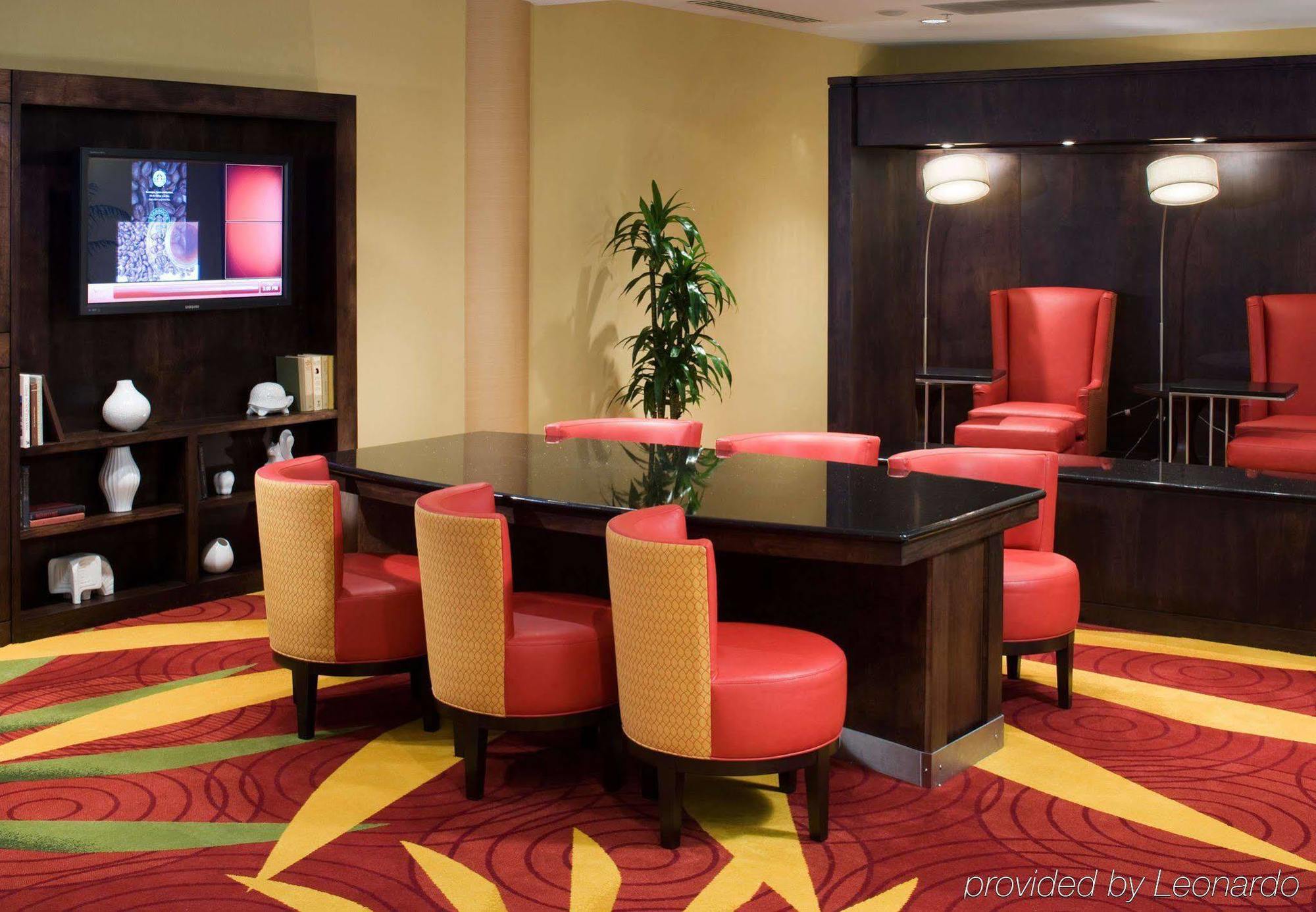Holiday Inn Chesapeake Zewnętrze zdjęcie