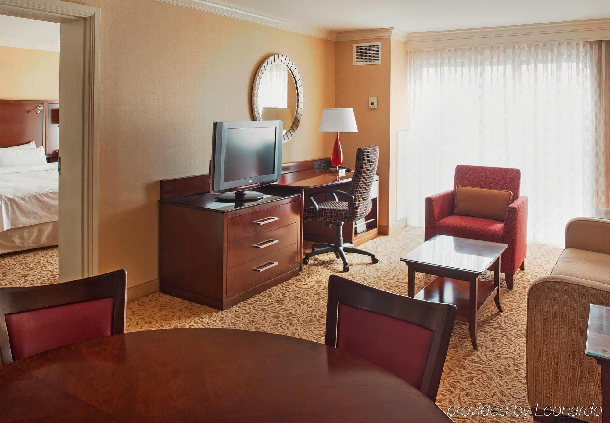 Holiday Inn Chesapeake Zewnętrze zdjęcie