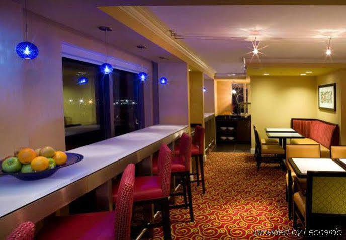 Holiday Inn Chesapeake Restauracja zdjęcie