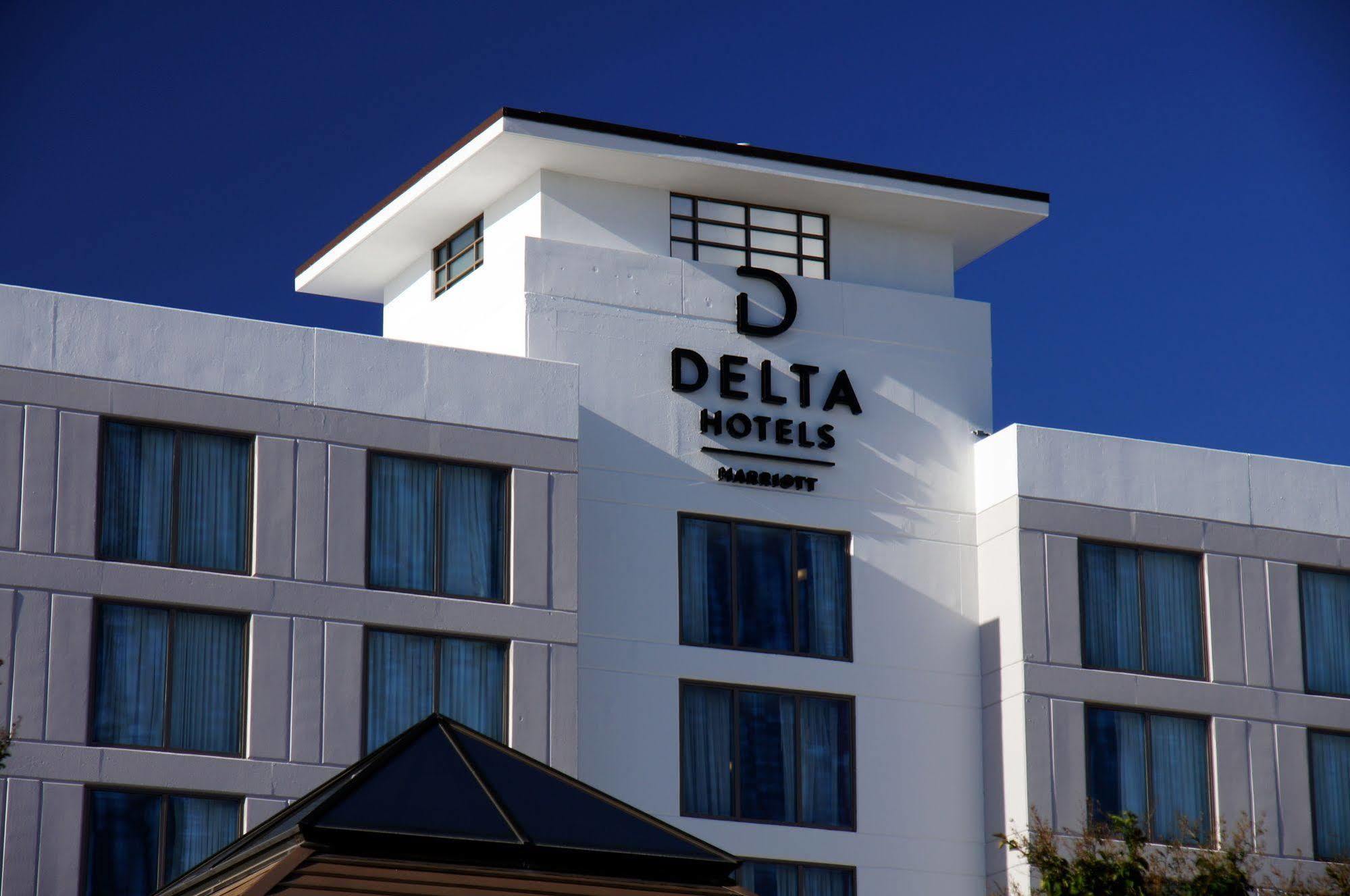 Holiday Inn Chesapeake Zewnętrze zdjęcie