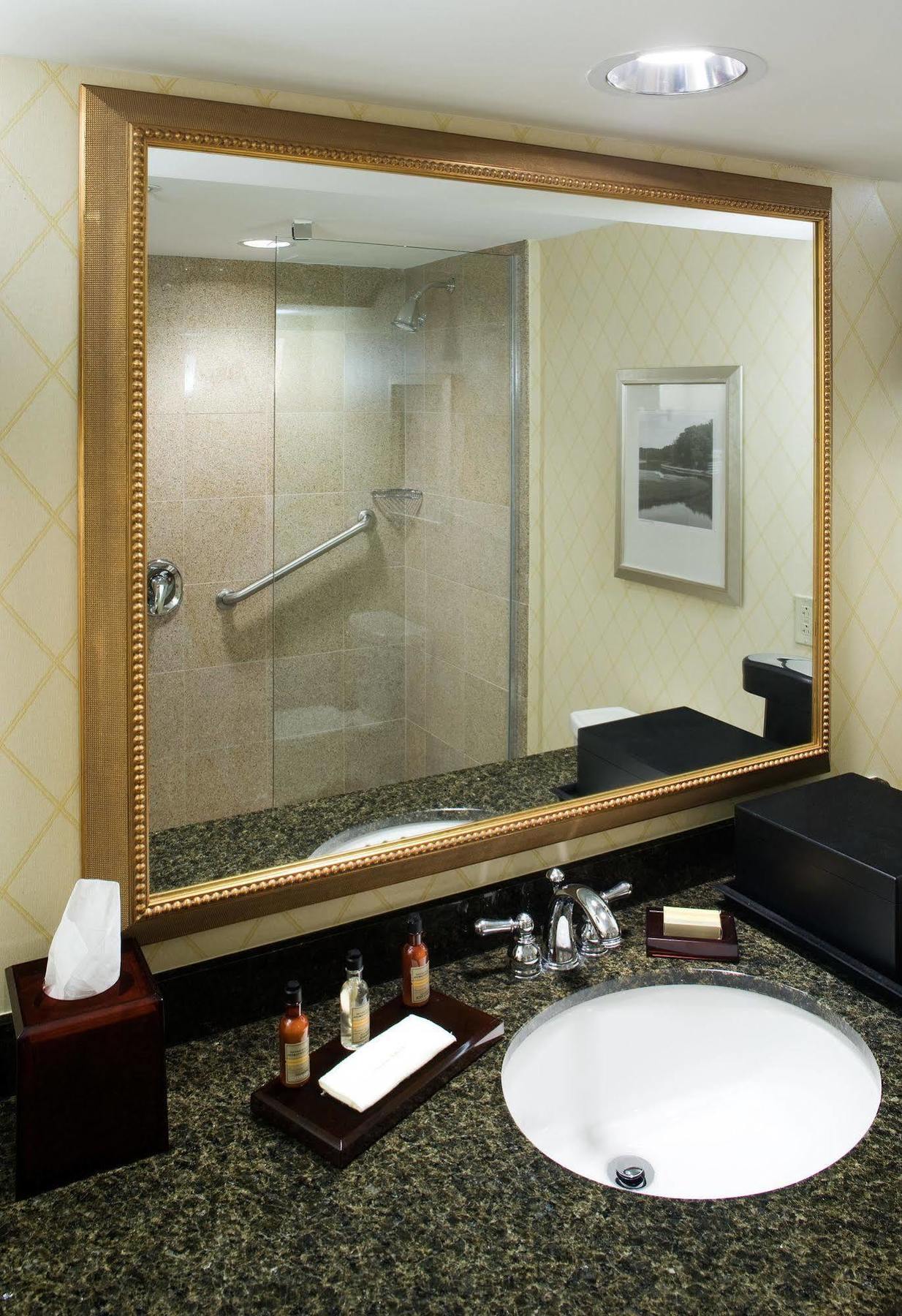 Holiday Inn Chesapeake Zewnętrze zdjęcie